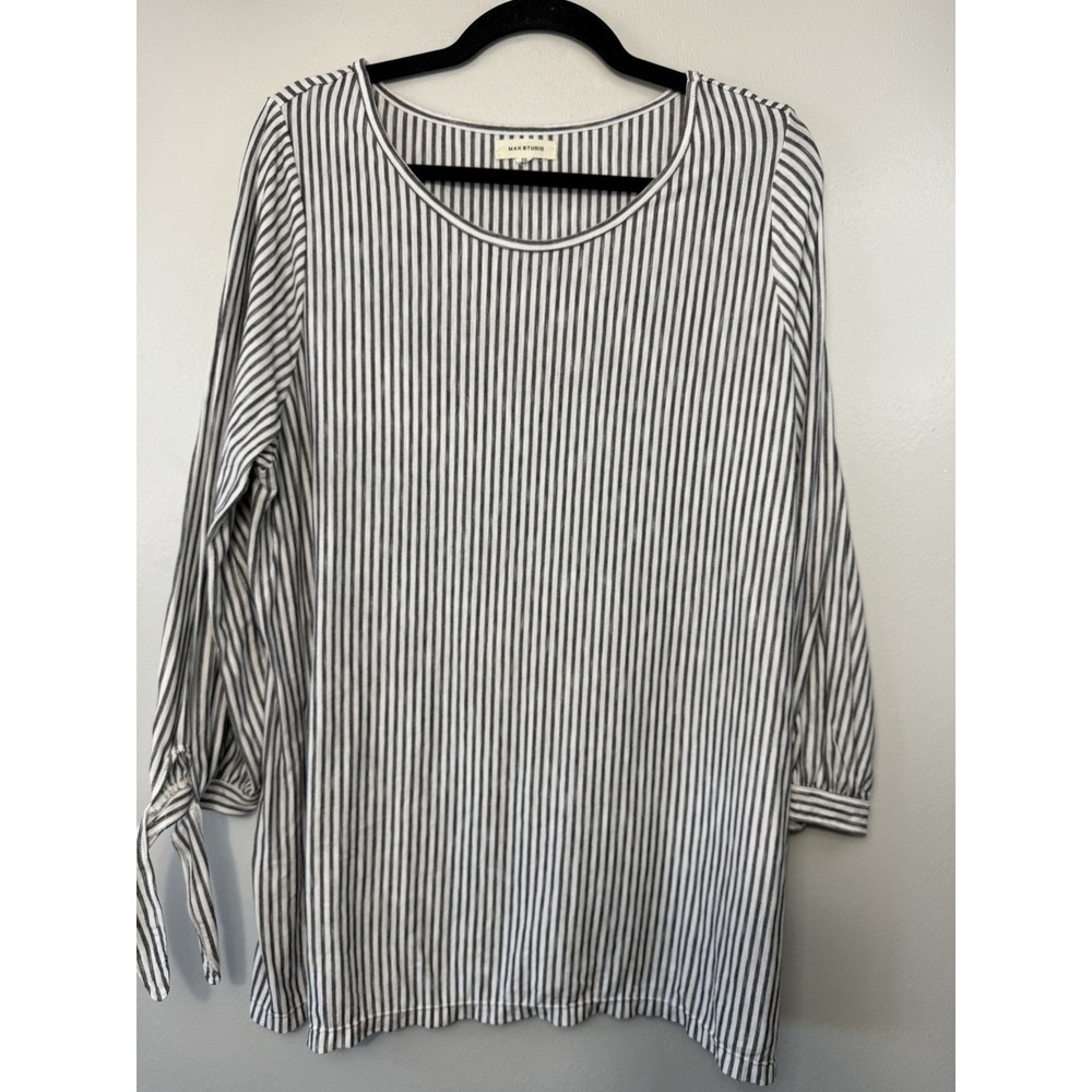 Max Studio Plus Size Black Pinstripe Tunic With Tied Sleeve Cuffs‎ Size 2X